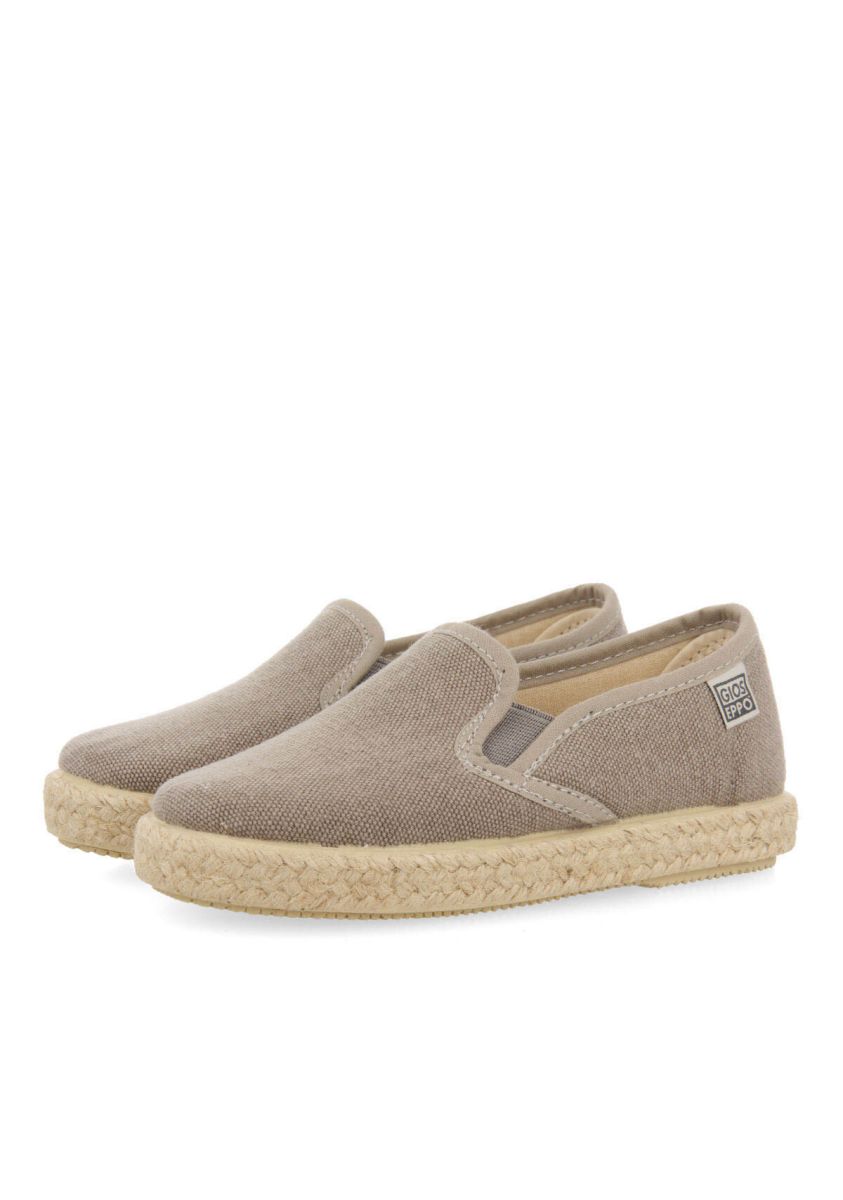 Gioseppo Orizaba Boys Grey Slip-On Espadrilles with Side Elastics