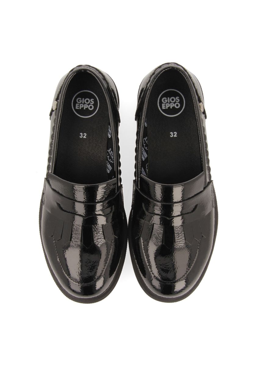 Elegant Black Patent Effect Loafers with Tassel Detail and Microfiber Insole