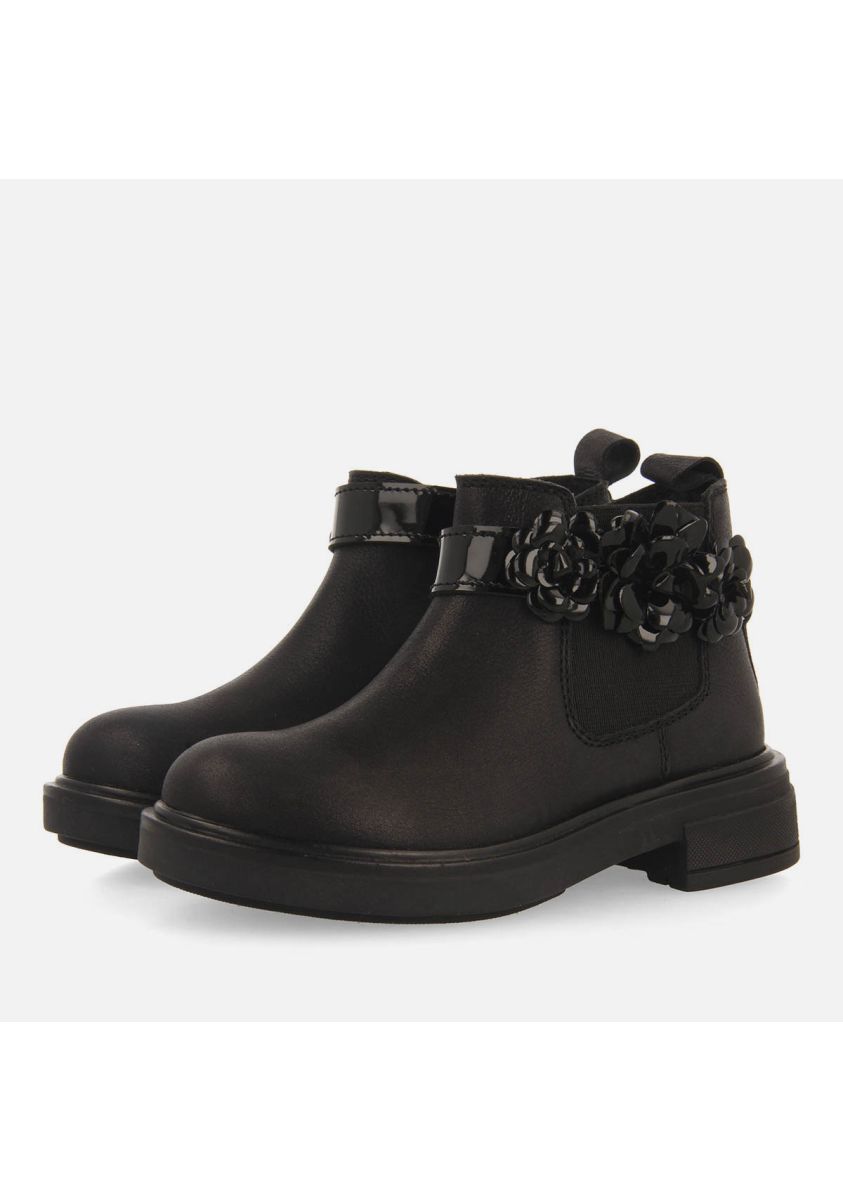 Stylish Black Ankle Boots with Removable Floral Bracelet and Comfortable Insole