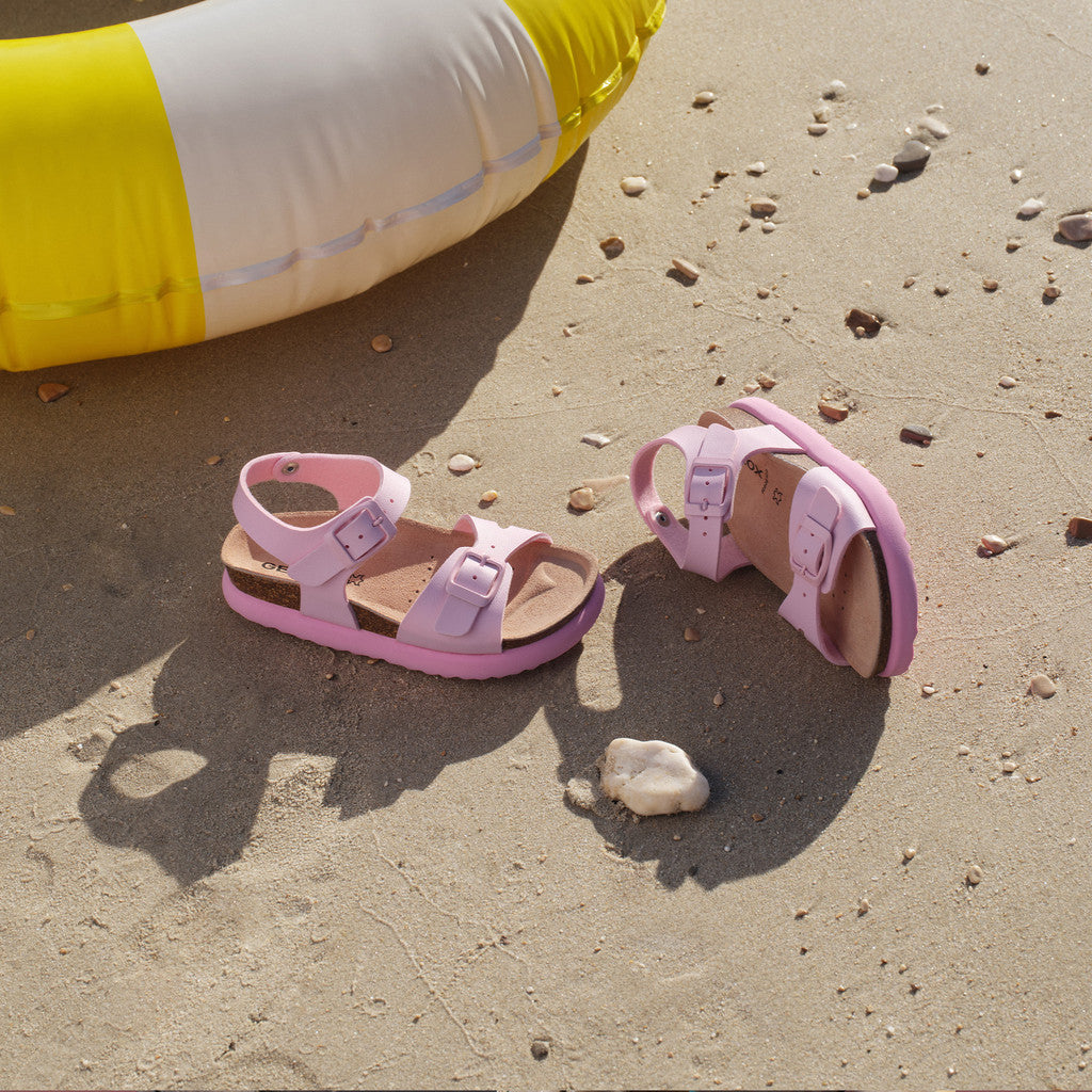 Geox Bubblebow Girl's Light Pink Sandals: Lightweight, Flexible, and Comfortable for Warm Weather