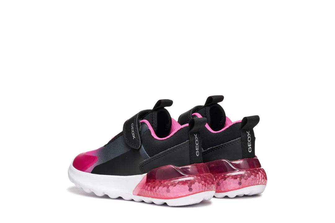 Geox J Activart Illuminus Girls' Light-Up Athletic Sneakers - Black/Pink j56lza