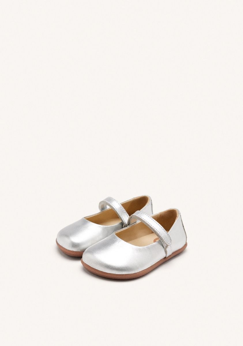 Gioseppo Barefoot Silver Leather Mary Jane Ballet Flats for Natural Stride