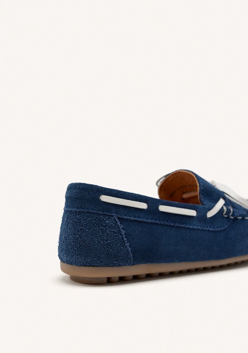 Asbury Navy Blue Boys' & Girls' Leather Nautical Style Moccasin with Flexible Sole