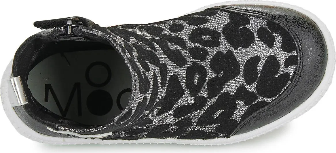 Mod8 Molize Kids Black Chelsea Boots with Zipper - Durable & Stylish