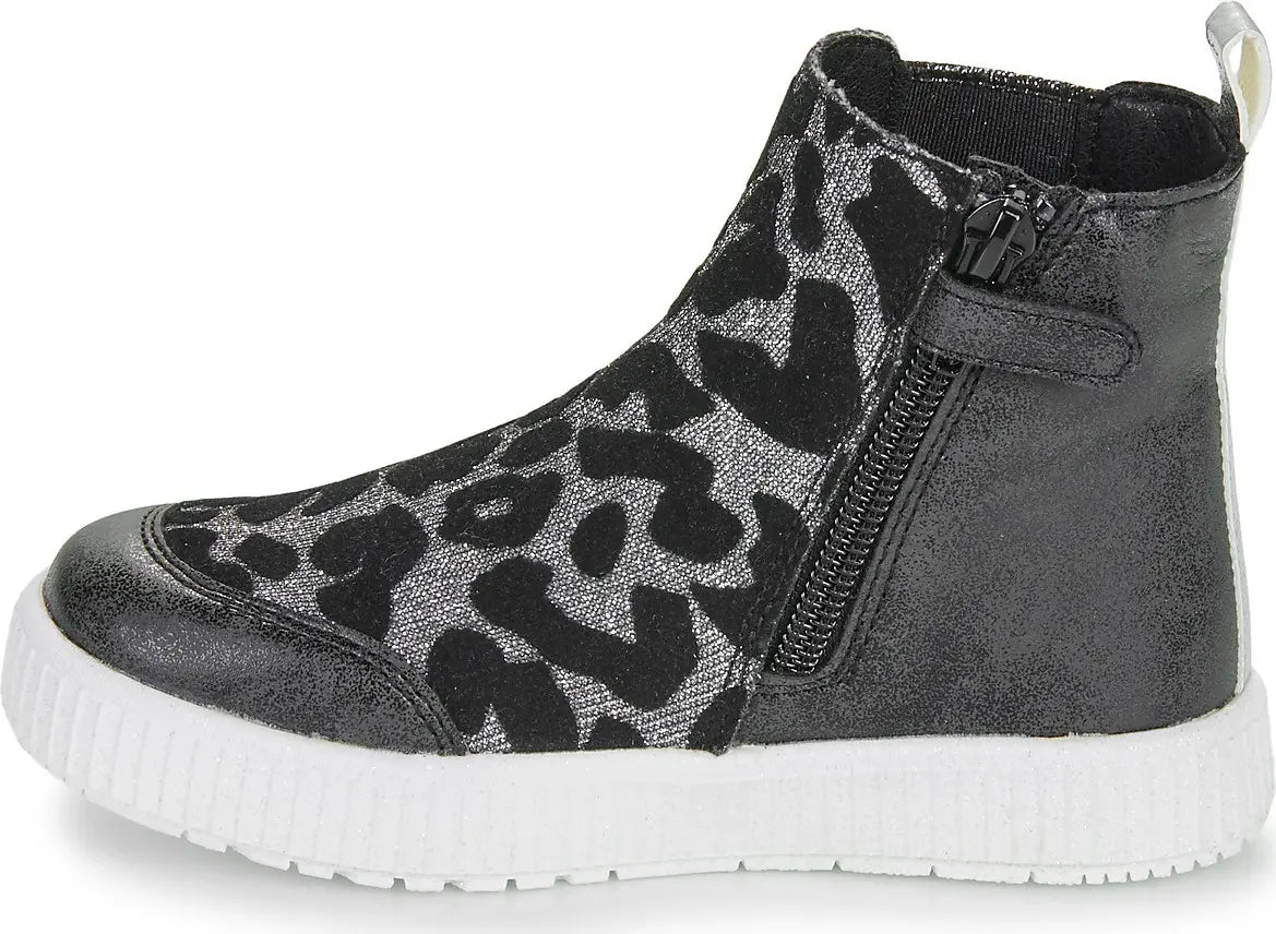 Mod8 Molize Kids Black Chelsea Boots with Zipper - Durable & Stylish