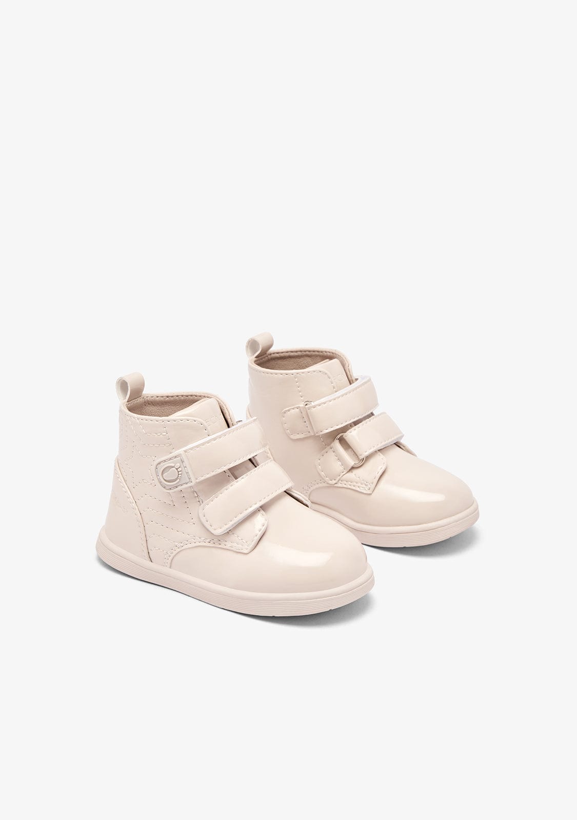 Soft Beige Star-Design Flexible Baby Booties for First Steps