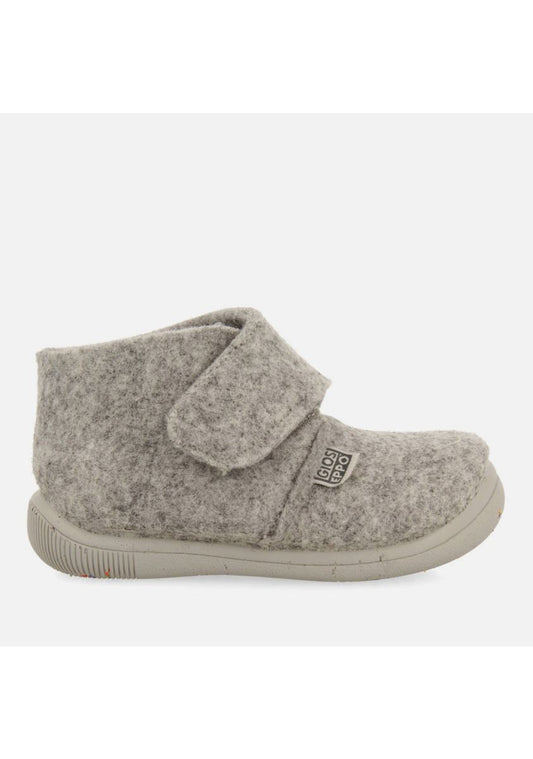 Warm and Cozy Gray High-Top House Slippers for Kids with Adjustable Closure