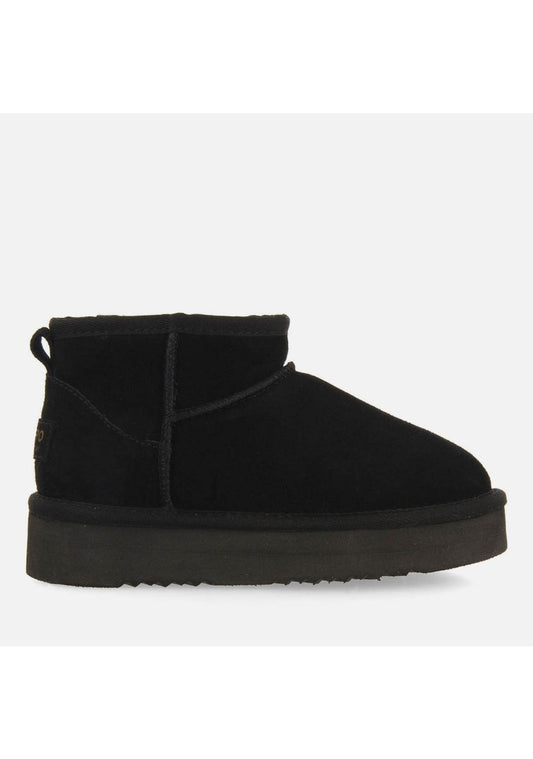Gioseppo Kid's Black Australian-Style Boots: Warm & Breathable Polyester Lined Comfort