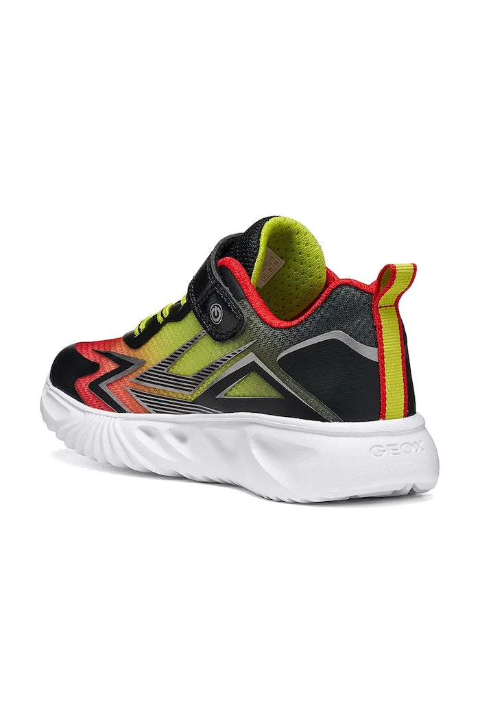 Geox ASSISTER Boys' Sneakers Black J66DZB.02A9J