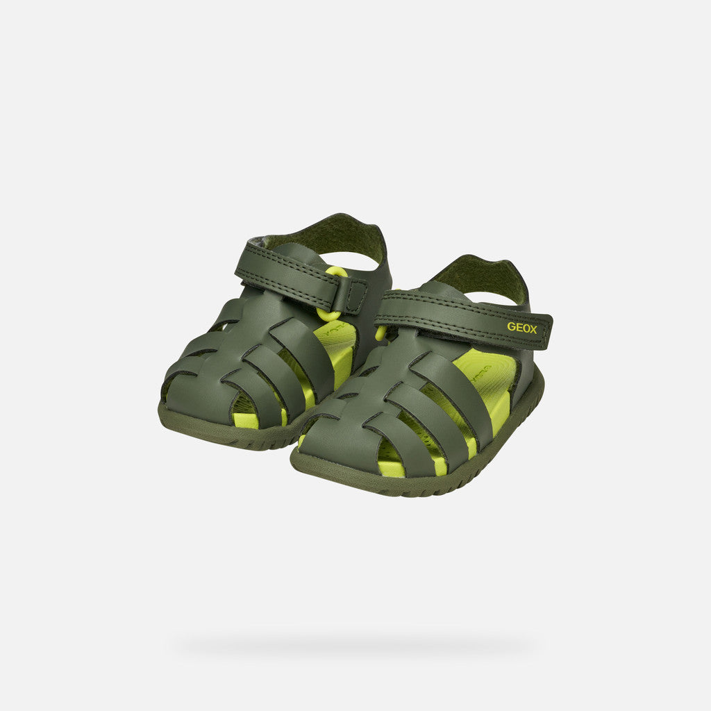 Toddler Boys' Sage Closed-Toe Sandals: Durable, Lightweight, and Protective Design