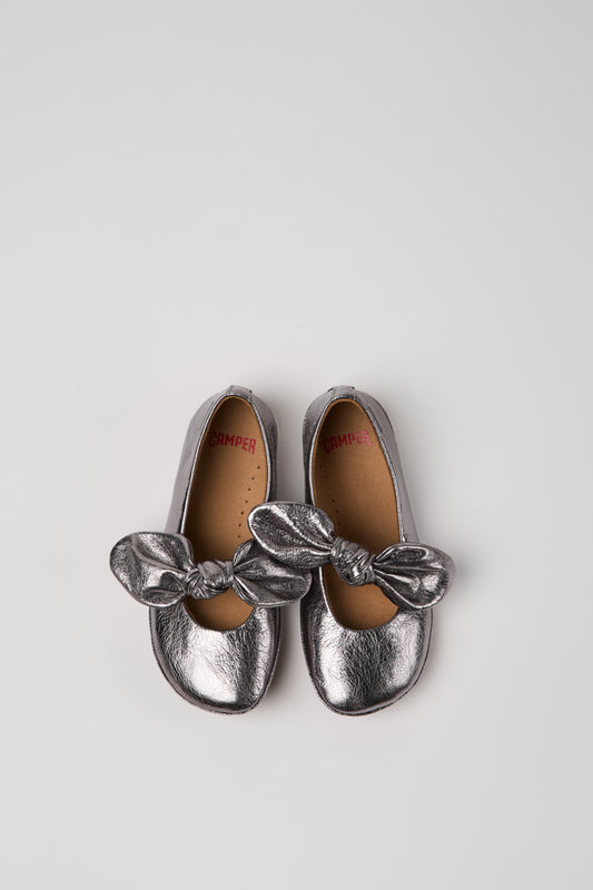 Camper Right Nina Kids' Silver Leather Ballet Flats with Flexible Strap