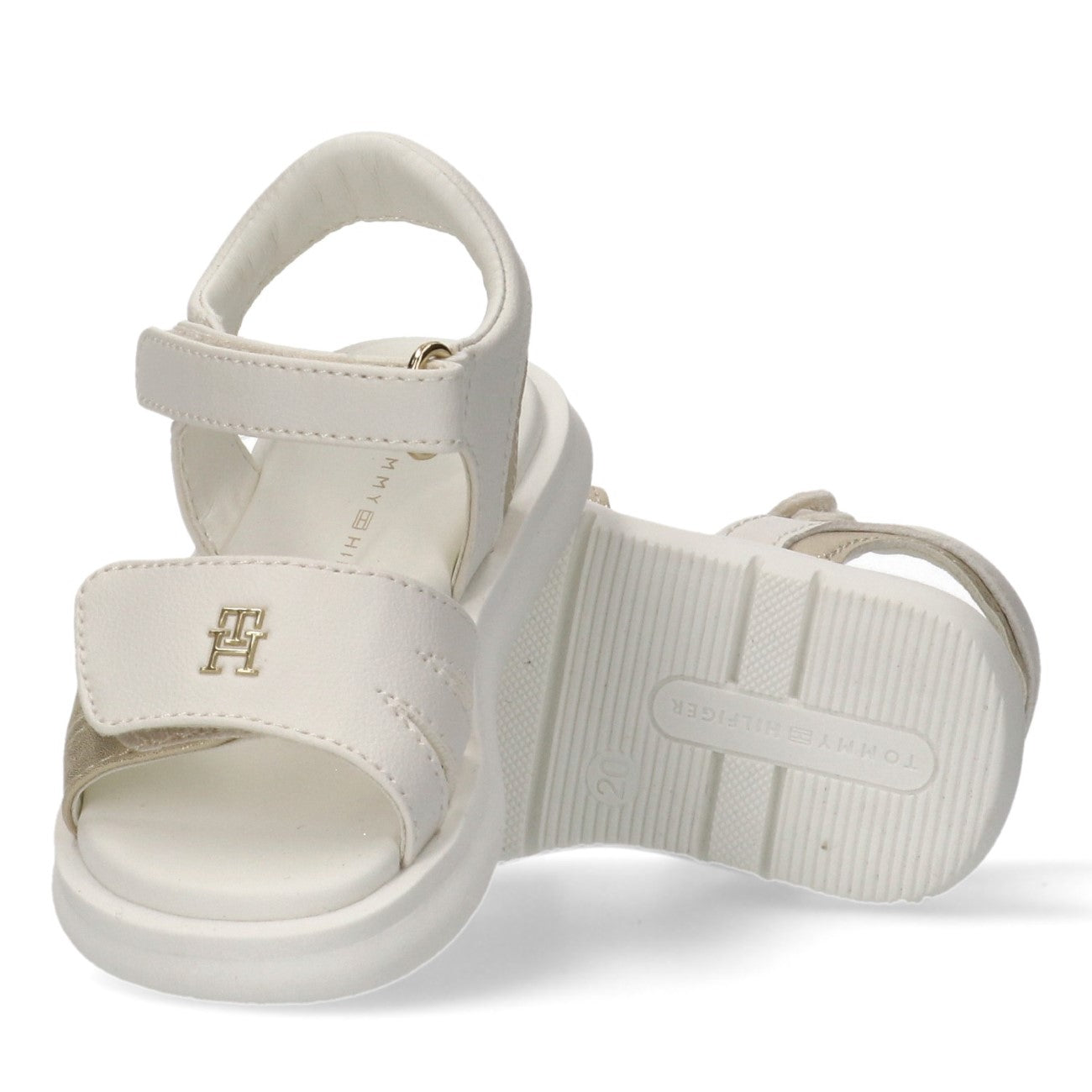 https://topolino.gr/wp-content/uploads/2025/11/T1A2-34274-0326X048-TOMMY-HILFIGER-PEDILO-KORITSI-PEDIKA-PAPOUTSIA-TOPOLINO-3.jpg