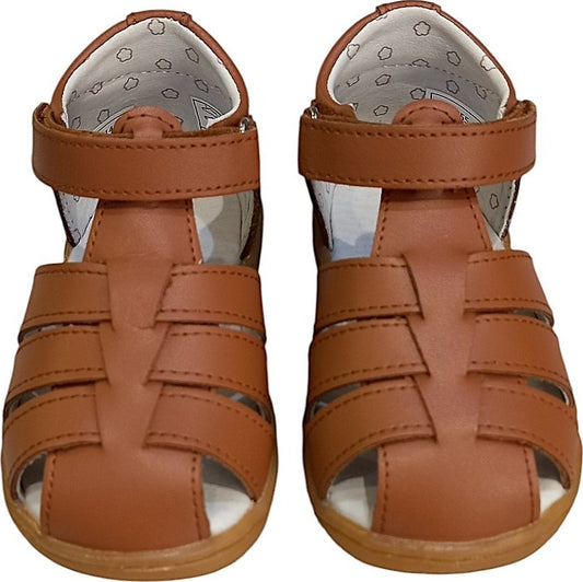 Kickers Boys' Anatomical Brown Sandals: Comfortable, Durable, Perfect for Active Kids